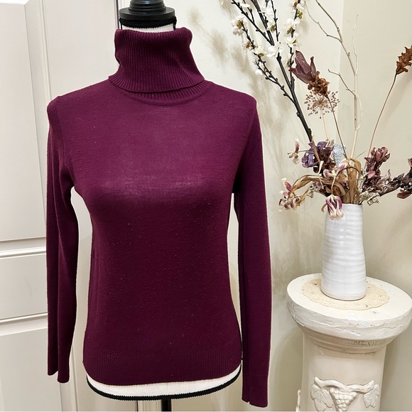 Vintage wool acrylic eggplant plum purple turtleneck sweater - Picture 5 of 5